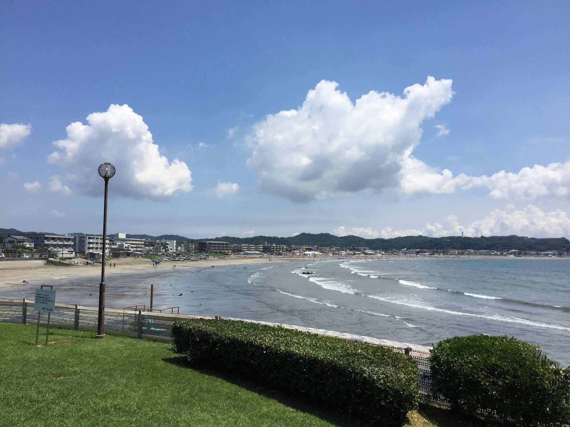 Iza Kamakura Guest House And Bar Exterior foto